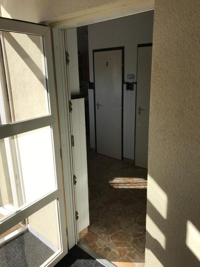 Apartman Tinasol Mosonmagyaróvár Eksteriør billede