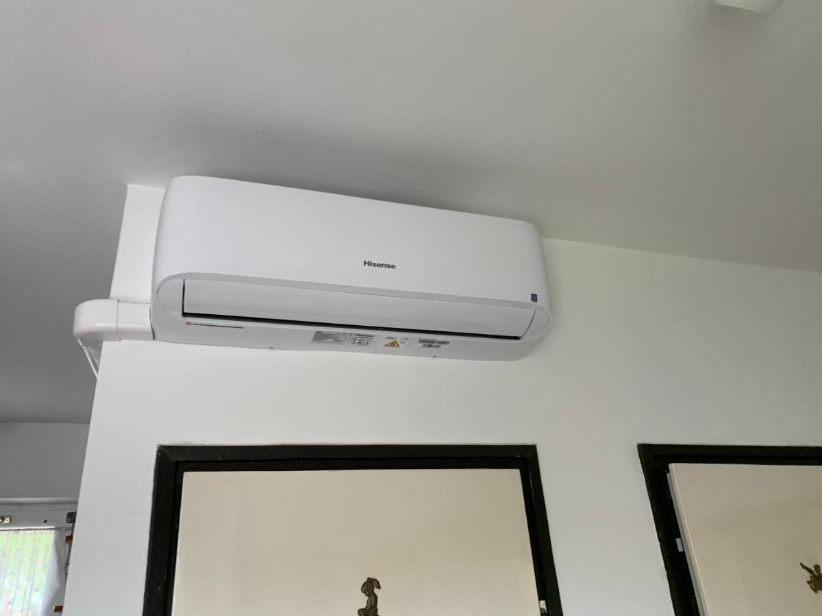 Apartman Tinasol Mosonmagyaróvár Eksteriør billede